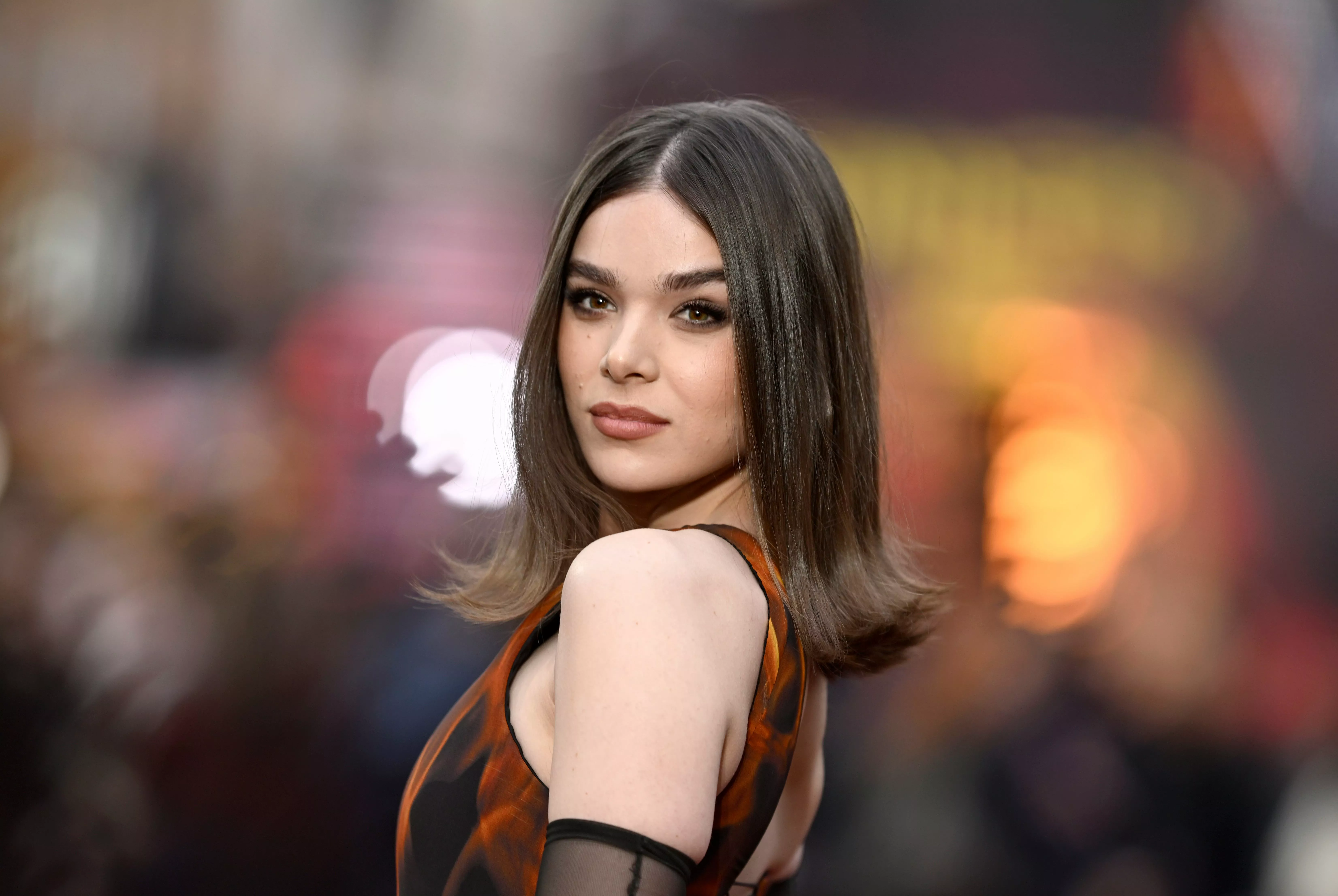 Aquí está la razón por la que Hailee Steinfeld mantiene su relación en privado