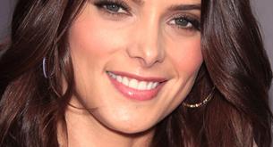 ¿Cansada del eyeliner negro? ¡Prueba con el gris como Ashley Greene!