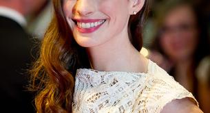 Anne Hathaway de McQueen