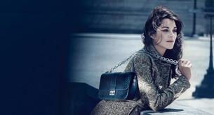 Spotted! Marion Cotillard sin separarse de su bolso Dior