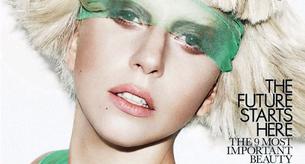 Dos versiones de la portada de Elle enero con Lady Gaga