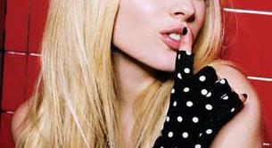 Avril Lavigne tendrá su propia colección de esmaltes de uñas