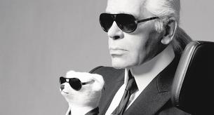 Karl Lagerfeld no se quita el camisón hasta el medio día