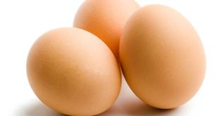 ¿Sabías que el huevo es un alimento que te puede ayudar a combatir el acné?
