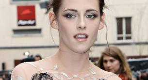 Sombras plata para Kristen Stewart en la premier de Blancanieves y la Leyenda del Cazador