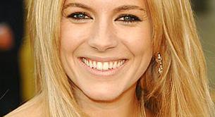 Sienna Miller usaba ketchup en el cabello