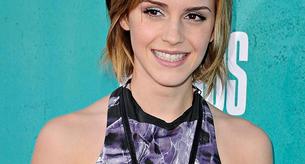 No nos gustó ni un pelo el maquillaje y el peinado que llevó Emma Watson a los MTV Movie Awards 2012