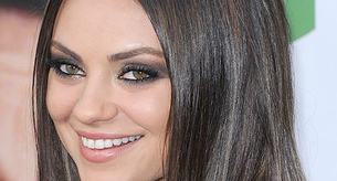 La reina del look smokey: Mila Kunis 