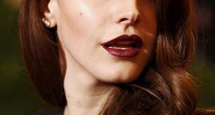 Las celebrities ya tienen nueva tendencia de maquillaje: labios góticos