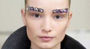 ¿Llegaremos a ver las cejas del desfile de Chanel otoño 2012 en la calle?