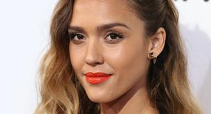 Ondas naturales en el cabello al más puro estilo Jessica Alba 