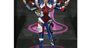 Estados Unidos en Miss Universo 2013 vestida de Transformers como traje típico