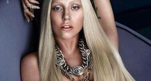 Lady Gaga en topless en el nuevo anuncio de Versace