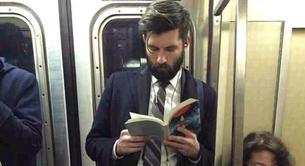 'Hot Dudes Reading': el mejor Instagram del mundo