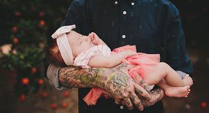 Es momento de romper los estereotipos: estos padres están orgullosos de sus tatuajes