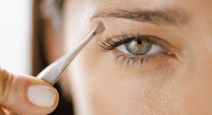 Depilación casera con pinzas: ¡cejas perfectas!