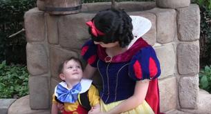 Un niño autista conoce a Blancanieves y su reacción conmueve al mundo